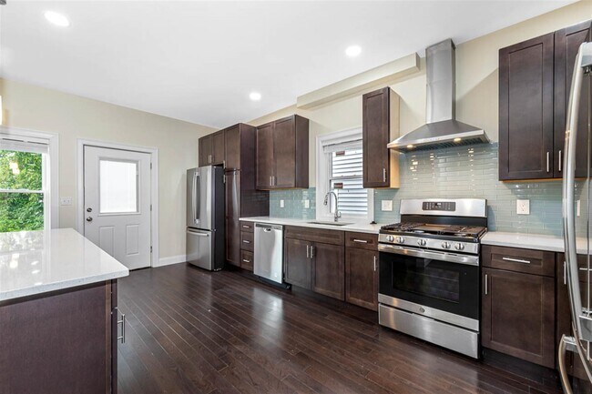 Foto del edificio - 75 Winchester St