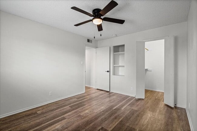 Building Photo - 3415 Willowrun Dr