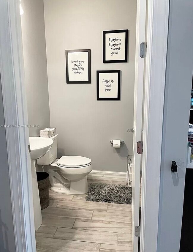 Foto del edificio - 4689 Eventing St