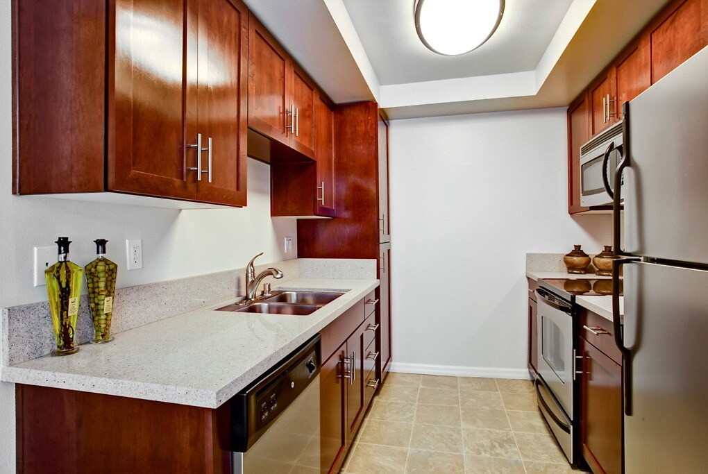 Highridge Apartments in Rancho Palos Verdes, CA Westside Rentals