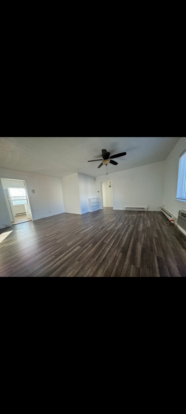 Building Photo - 2334 Davue Cir