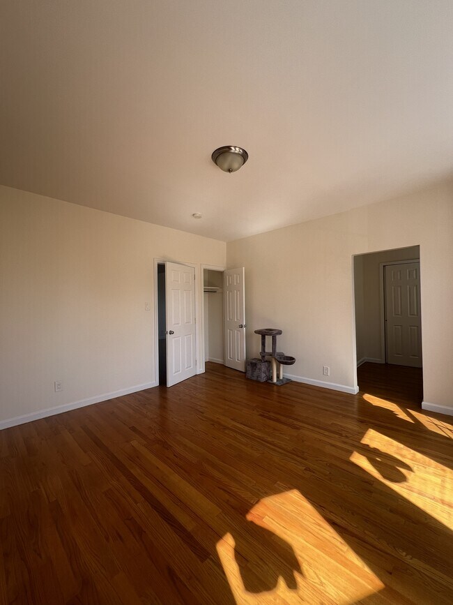 Foto del edificio - 1329 74th St