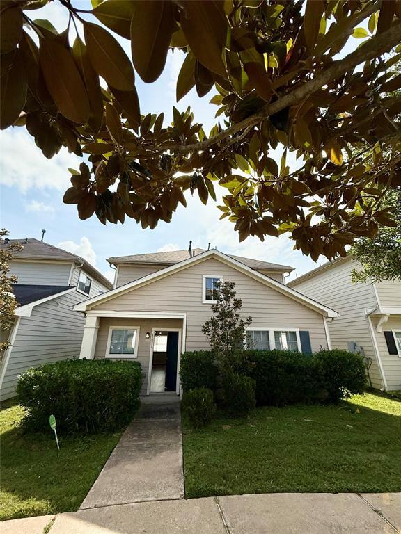 Foto del edificio - 1681 Nichole Woods Dr