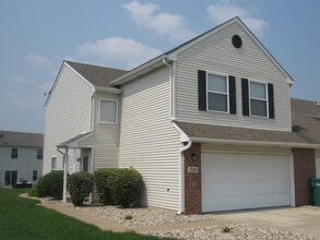 Building Photo - 25200 Faraday Rd