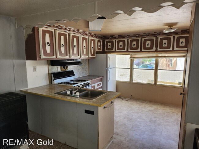 Building Photo - 1 br, 1 bath House - 12955 South Virginia ...