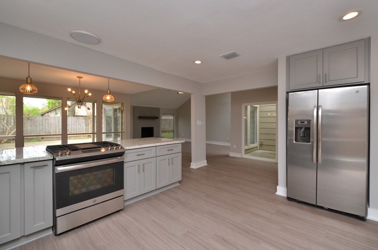 Foto principal - 4603 Sylvan Glen Dr