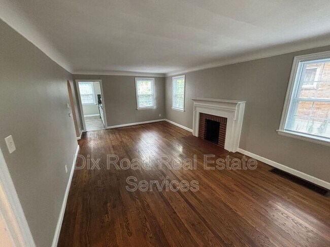 Foto del edificio - 4072 Race Rd