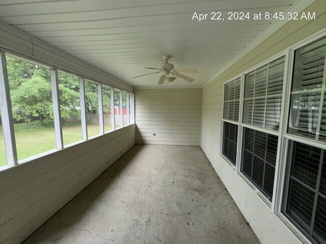 Foto del edificio - 2725 Millmann Rd