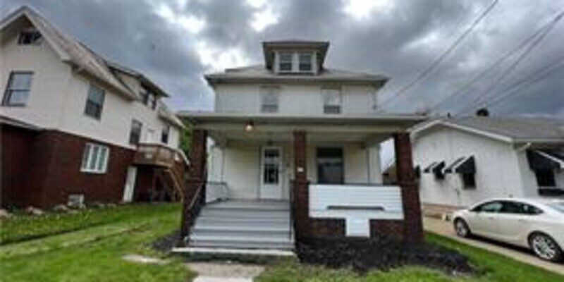 Primary Photo - 808 Cunningham Ave
