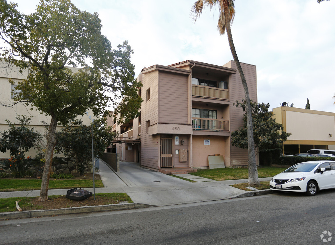Primary Photo - 350 W Lomita Ave