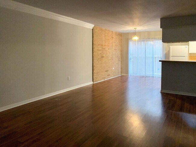 Foto del edificio - 2206 Hazard St