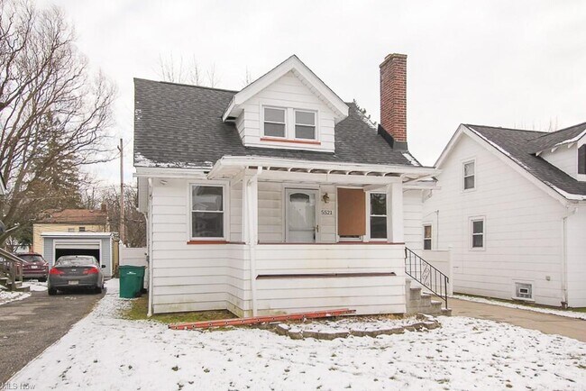 Building Photo - 5521 Grasmere Ave