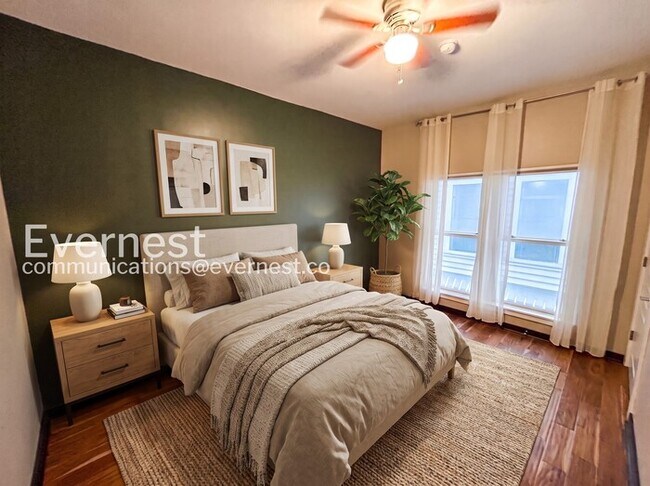 Foto del edificio - 807 18th Ave S