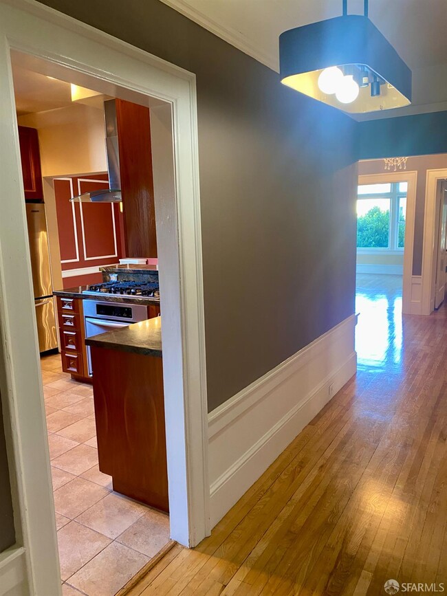 Foto del edificio - 189 Commonwealth Ave