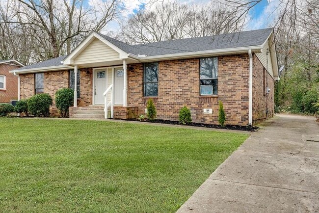 Photo - Beautiful Renovated Duplex in Madison House