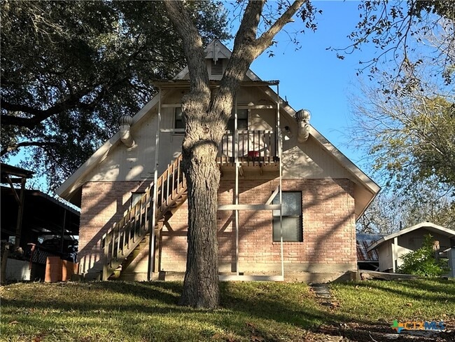 Foto del edificio - 882 Buerger Ln