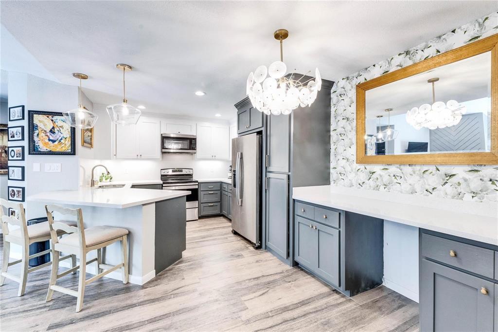 Foto principal - 2450 Wickersham Ln
