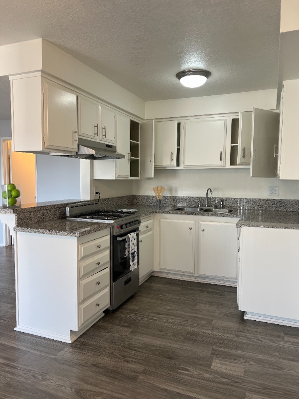 Photo - 841 W La Habra Blvd Apartment