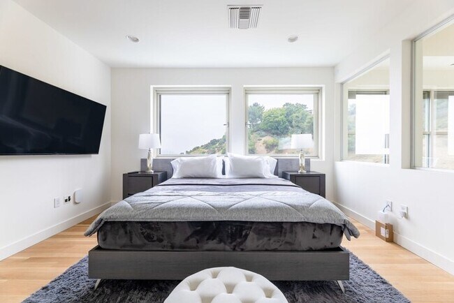 Foto del edificio - Hollywood Vista W Panoramic Views & Infini...