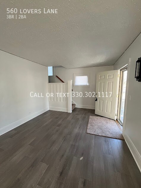 Foto del edificio - 3 Bedroom 1.5 Bathroom Home Ready to Rent!