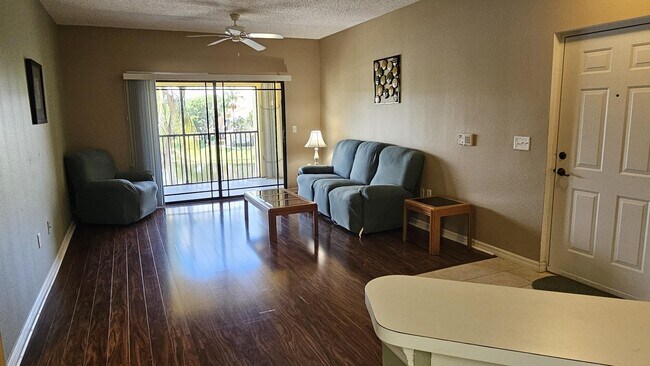 Building Photo - 3019 Alcazar Pl
