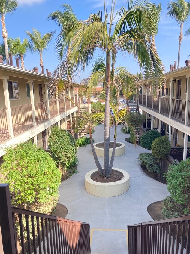 320 J Ave Unit 92, National City, CA 91950 Condo for Rent in National