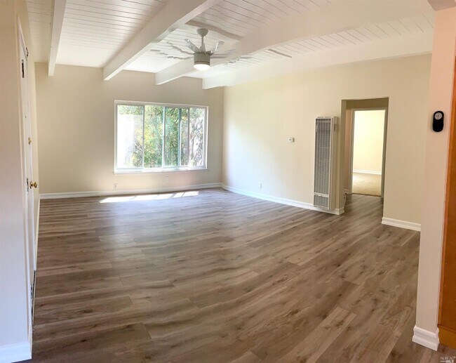 10 Park Ave Unit 6, Mill Valley, CA 94941 Condo for Rent in Mill