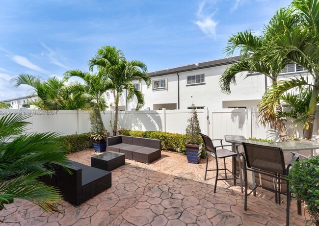 Foto del edificio - 12853 SW 50th St