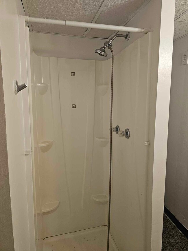 Building Photo - 105 S White Horse Pike