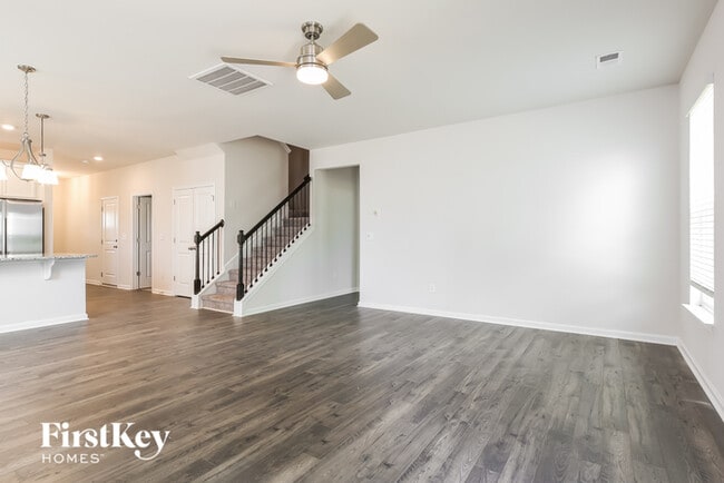 Building Photo - 511 Carronade Ct