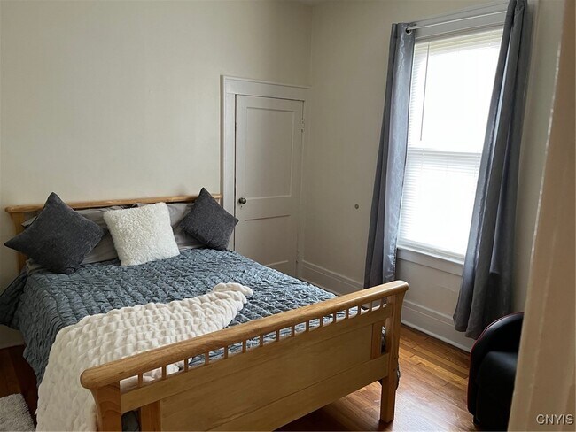 Foto del edificio - 409 Westmoreland Ave