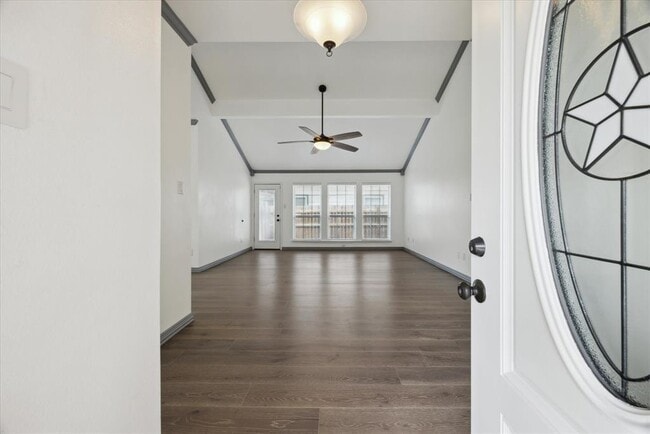 Foto del edificio - 4506 Glomar Ave
