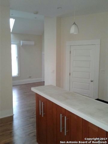 Foto del edificio - 538 W Magnolia Ave