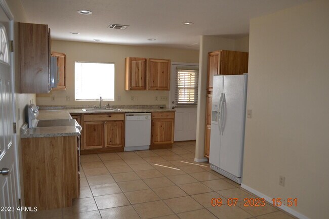 Building Photo - 1308 E Tonto St