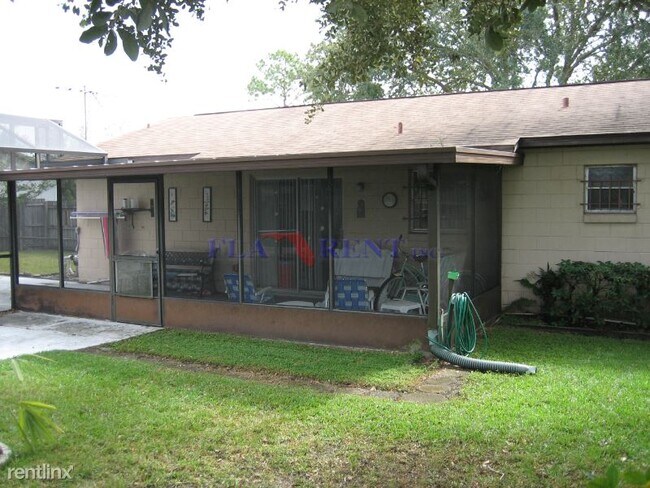 Building Photo - 7611 Autumn Pines Dr