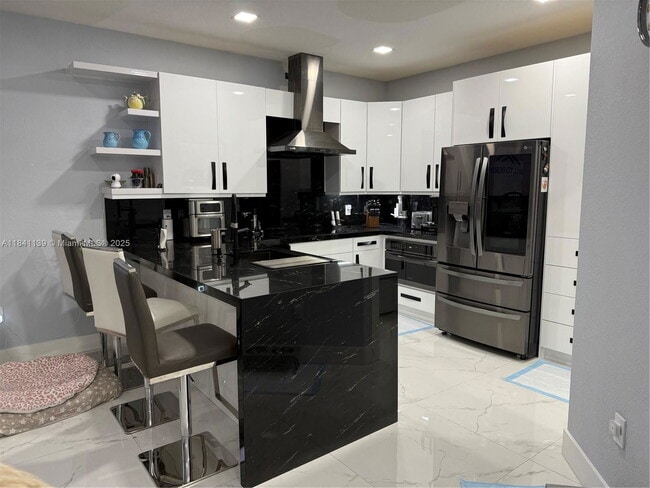 Building Photo - 11300 SW 236 Ln