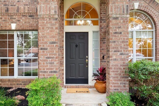 Foto del edificio - 8203 Miller Falls Dr