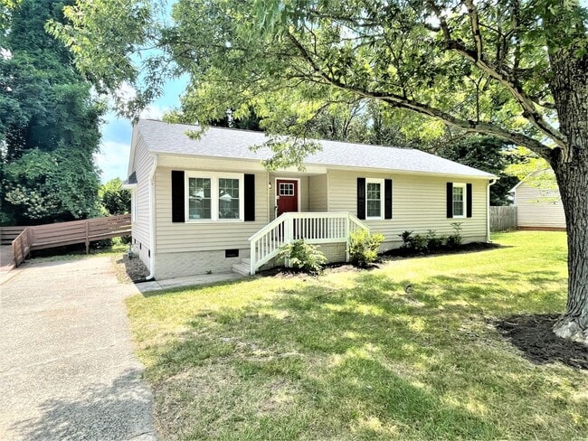 Building Photo - 1717 Baytree Ct