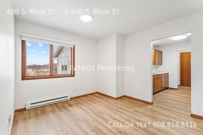 Foto del edificio - 600 S Main St