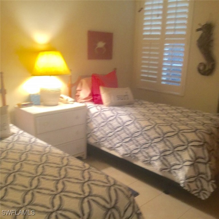 Primary Photo - 200 Lambiance Cir