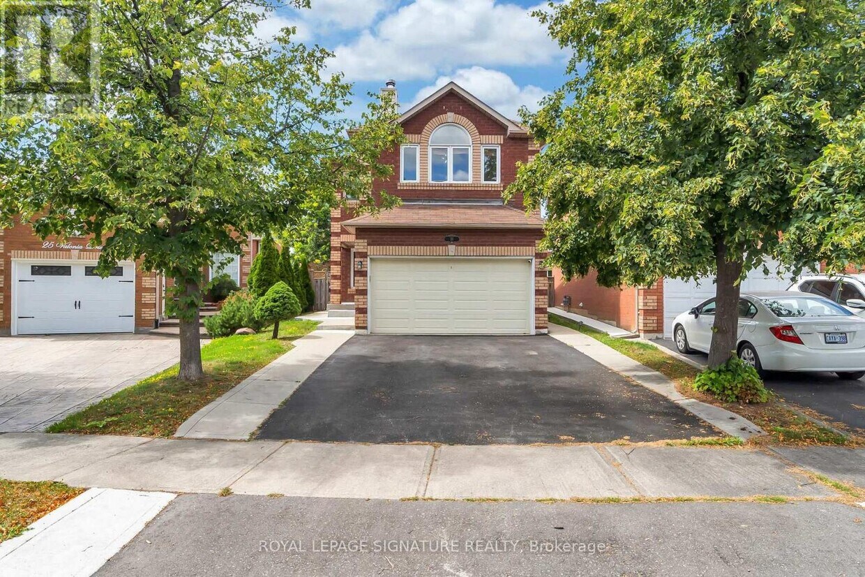 Primary Photo - 23 Valonia Dr