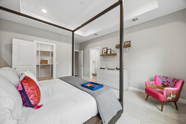 Building Photo - 5205 Amber Sunrise Dr