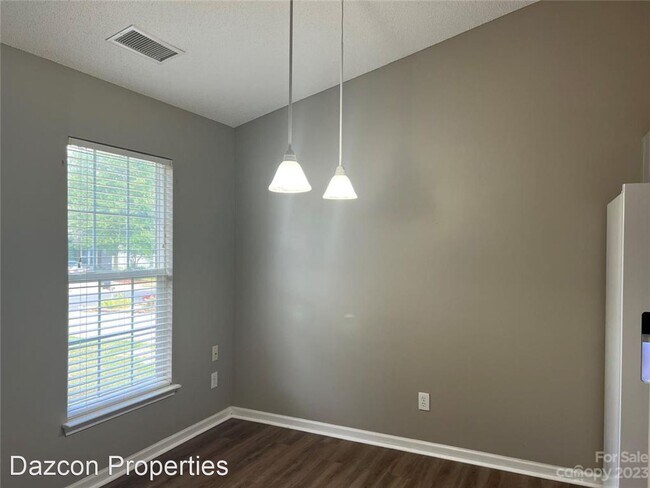 Foto del edificio - 3 br, 2 bath House - 125 Bosburg Drive