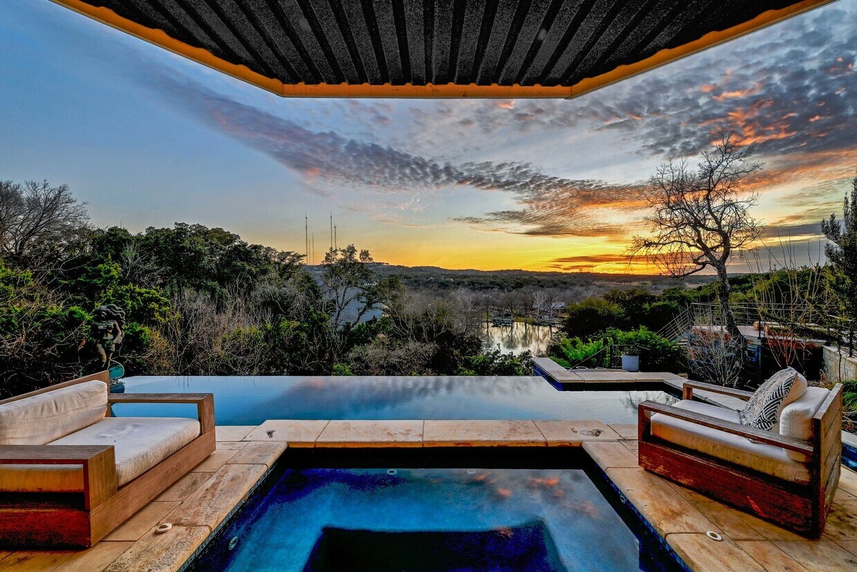 Primary Photo - 4809 Palisade Dr