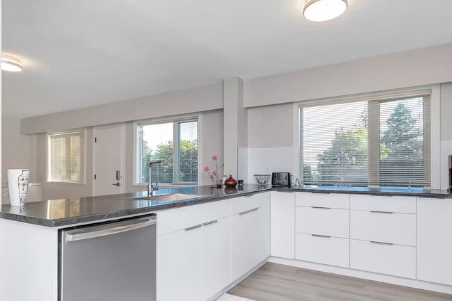 Photo du bâtiment - 2040 27th St