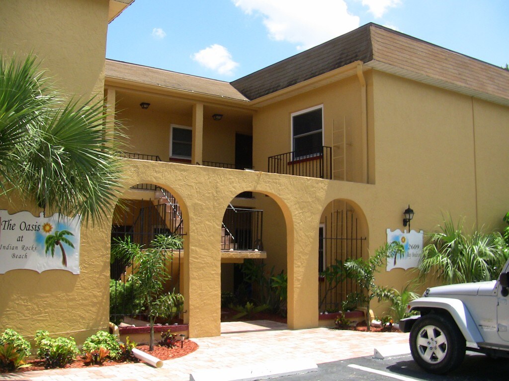 Primary Photo - 2609 Bay Blvd