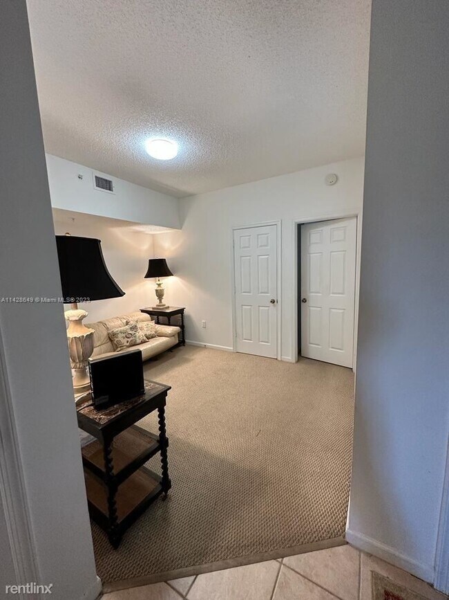 Foto del edificio - 3 br, 2 bath House - 2040 Greenview Shores...