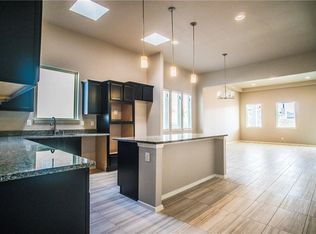 Foto del edificio - 12628 Azulito