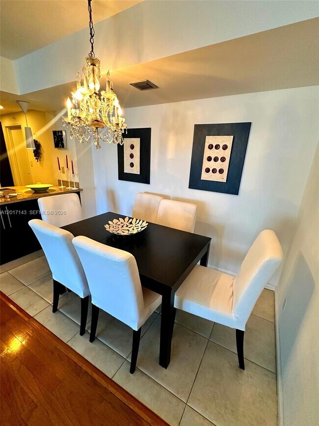 Foto del edificio - 1370 S Ocean Blvd