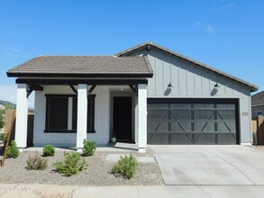 Building Photo - 42510 W Vincent Dr